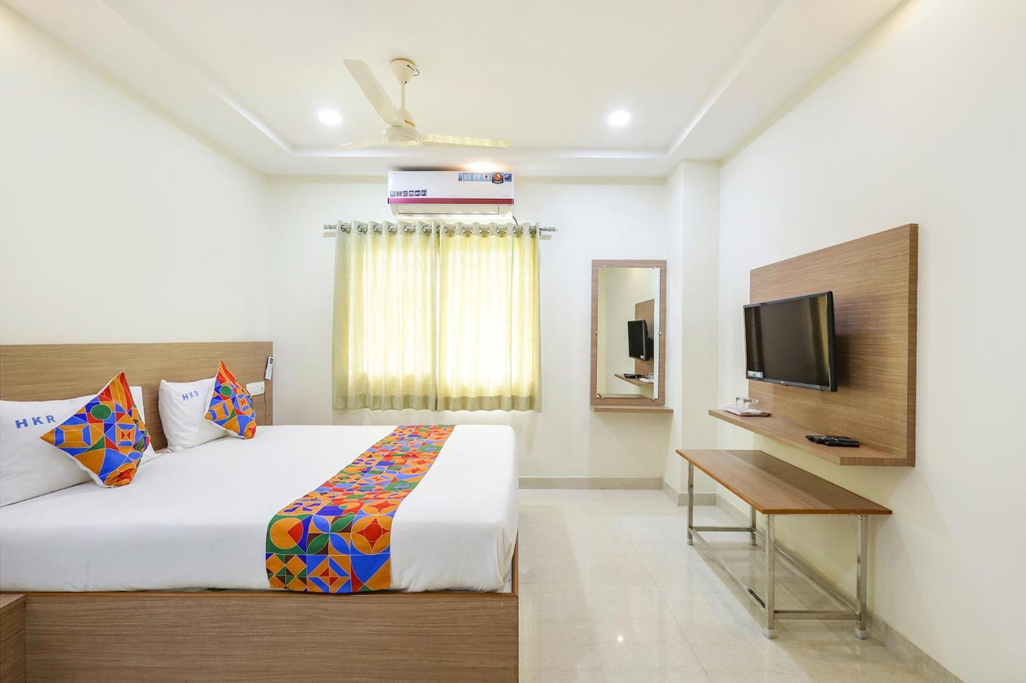 Fabhotel Karthikeya Residency - Tirupati Bus Stand - 900M Eksteriør billede